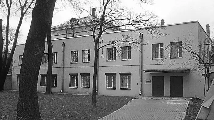 Дом 267 Электромеханический завод Дом 269 В середине XIX в участок - фото 233