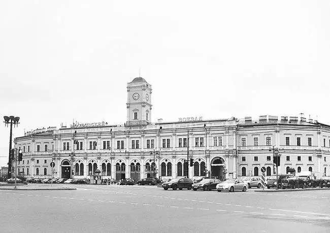 Московский вокзал Фотография 2012 года Конторский корпус вокзала - фото 271