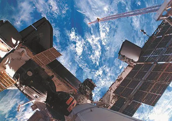 МКС Международная космическая станция могущество человеческого ума на фоне - фото 51
