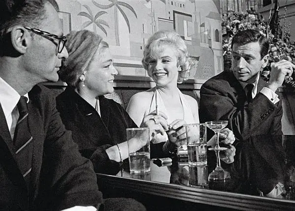 Arthur Miller Simone Signoret Marilyn Monroe Yves Montand John - фото 54
