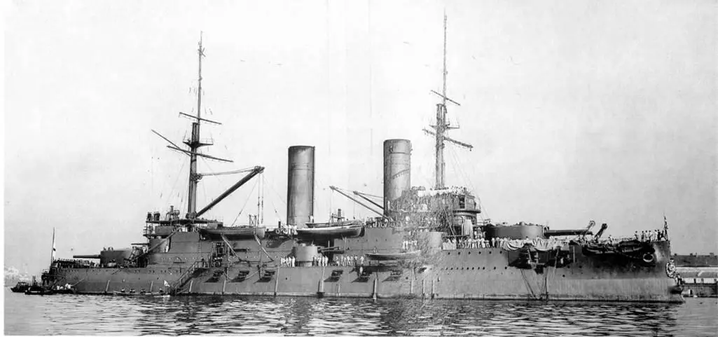 Слава в Средиземном море 1907 г На стрельбах На Славе во время - фото 76