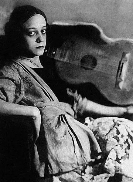 Нина Шишкина Фотография М С Наппельбаума 1925 год Психея Коломбина - фото 160
