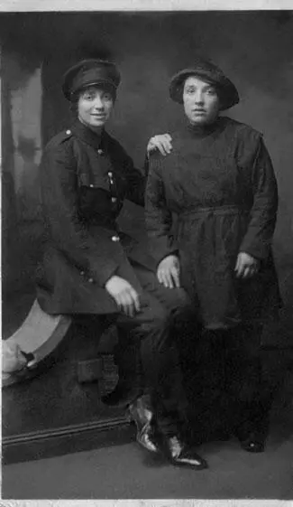 Рис 1716Фотография после восстановления 175 Имитация старой фотографии - фото 446