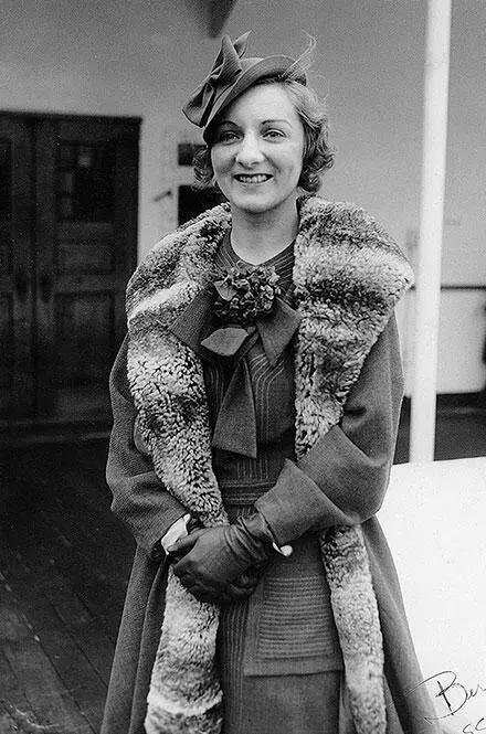 Бернис Рингман Фотография сделана 17 марта 1936 года в день ее отъезда в - фото 44