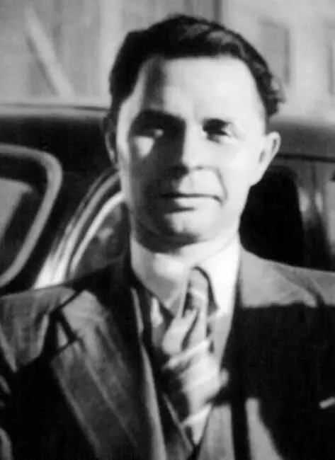 НП Моисеенко на пуске ДНЕПРОГЭСА Запорожье 1947 г Решение этой задачи - фото 38