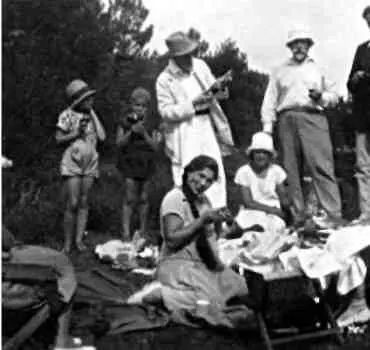 Капбретон Пикник на берегу канала Будиго 1927 Мне мотив этой песни очень - фото 12