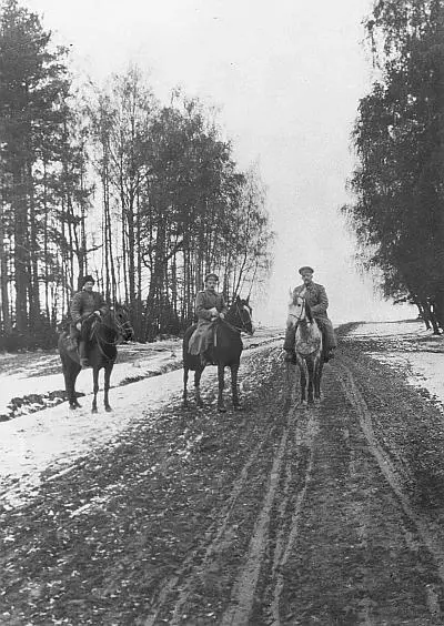 М В Сабашников справа 1915 г 22 октября 1915 Вчера к нам в лазарет - фото 22