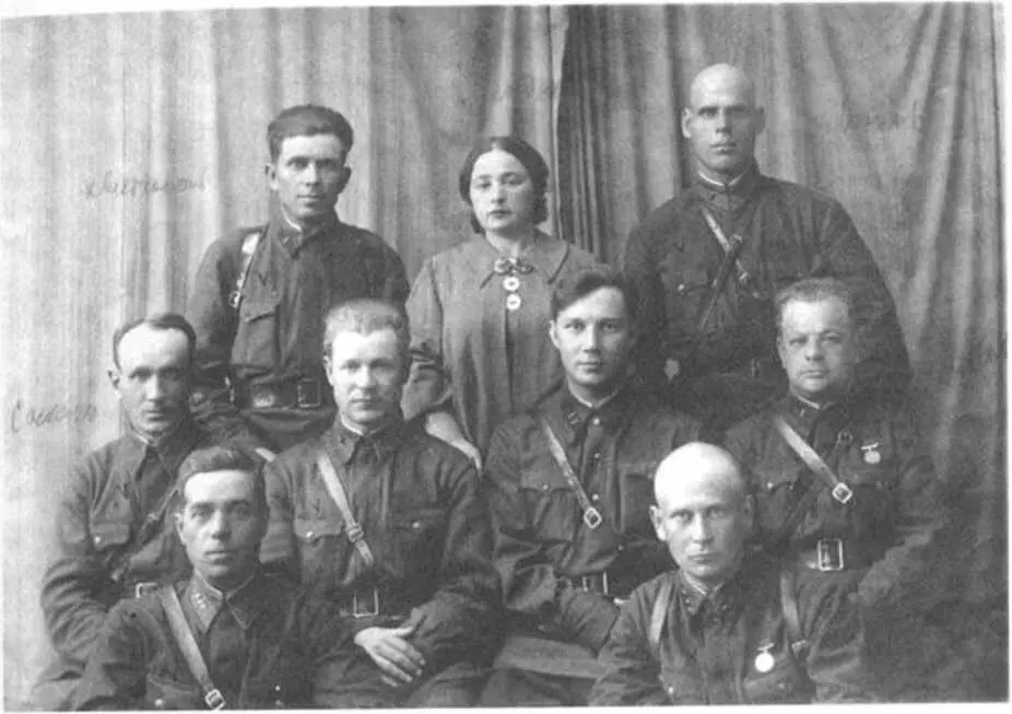 Сотрудники Особого отдели 307й стрелковой дивизии 1942 г Подполковник АМ - фото 6