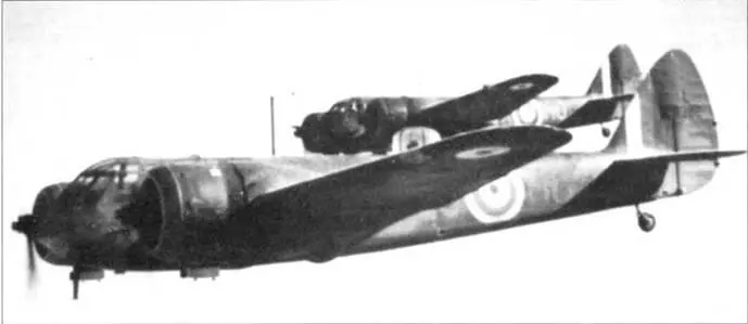 Пара Бленхеймов Mk I с фильтрами Вокс из 60й эскадрильи базировавшейся в - фото 42
