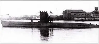 U 24 в районе Констанцы Лодка снабжена бочкообразным лафетом для зенитного - фото 106