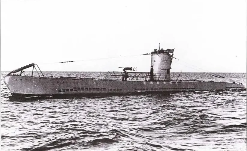 U 58 командир оберлейтенант Шотдер 12 августа 1940 г при движении в - фото 83