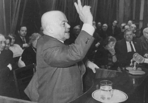 Речь В Шкловского на его юбилейном вечере 1963 г Шкловский в 1960е годы - фото 39