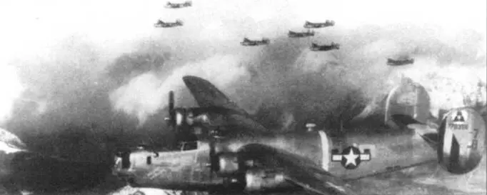 B24G1 MAIDEN AMERICA из 450й Бомбардировочной Группы над Итальянскими - фото 213