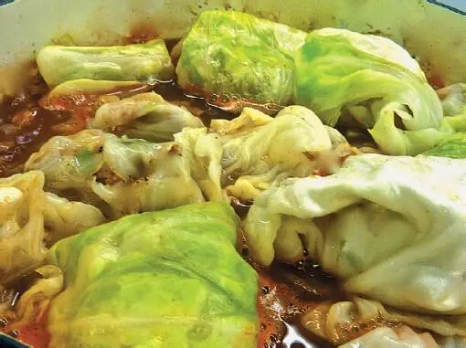 Голубцы с бараниной тушенные в соусе Голубцы с курицей Болгарский перец - фото 13