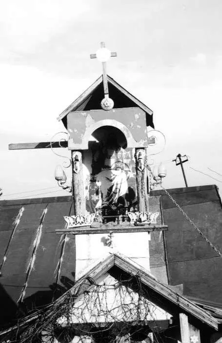 Церковь построенная отцом Гавриилом Башня во дворе Самтаврийского - фото 10