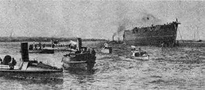 Спущенный на воду линейный корабль Гангутъ По фот К К Булла Летом 1911 - фото 18