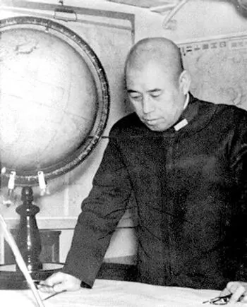 7 декабря 1941 года японские ВВС нанесли внезапный удар по главной базе - фото 54
