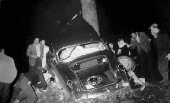 4 января 1960 года Альбер Камю погиб в автокатастрофе вблизи Сенса Франция - фото 121