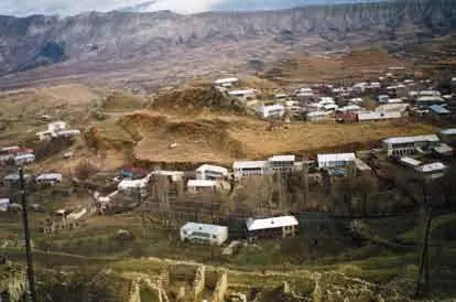 Сел Кудали Общий вид Так старая часть села расположена на вершине холма - фото 18