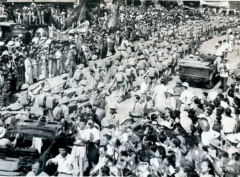 Это 1954 год Девять лет назад здесь ничего не было Была колония Верхняя - фото 40