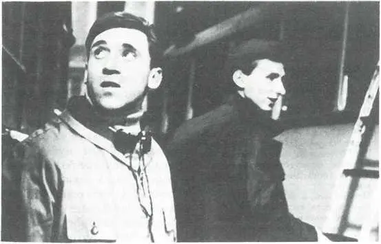 В Высоцкий и Г Ялович в кф Наш дом 1964 г Эпизод в котором мы - фото 40