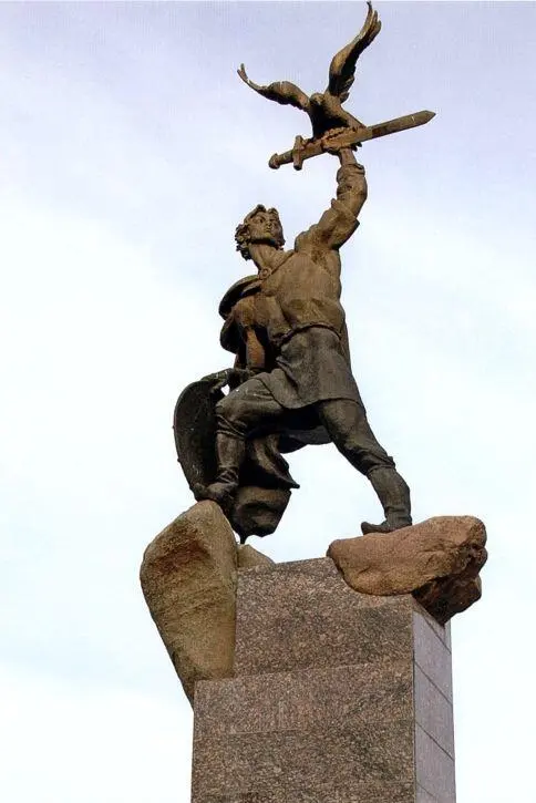 Памятник Владимиру Храброму в Малоярославце Потом летописец видит Владимира - фото 36