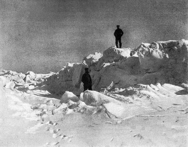 Набивной лед у Гогланда Броненосец ГенералАдмирал Апраксин на камнях у - фото 140