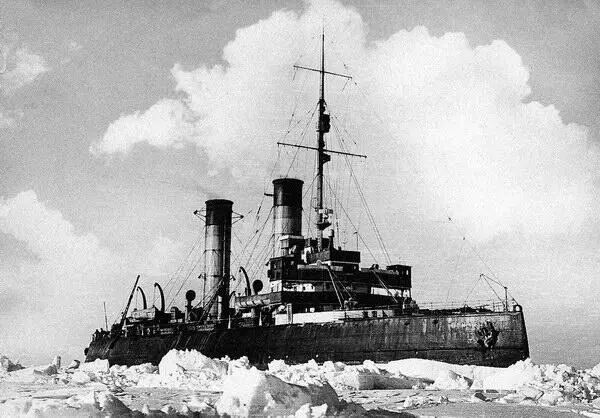 Ледокол Ермак во льдах Арктики Праздничный прием папанинцев на борту - фото 198