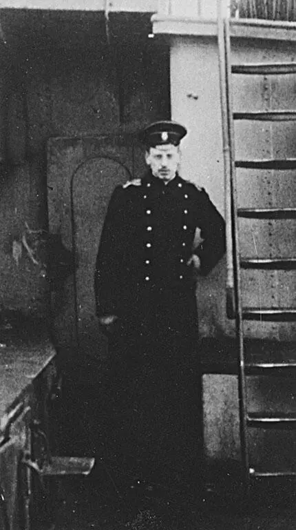 ГК Граф в годы Первой мировой войны на эсминце Новик В последние годы - фото 3