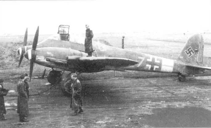 Ме410 А1 заводской помер 10117 аэродром Хильдесхейм 1944 г Дистанционно - фото 155