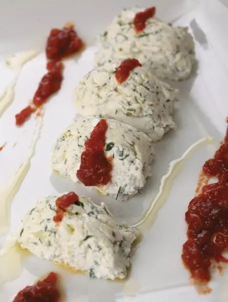 Блюда с мясом и птицей Сыр прекрасно сочетается не только с овощами фруктами - фото 296
