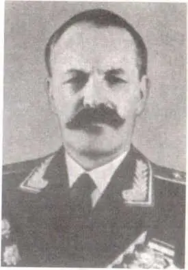 В В Романовский Плакат художника В А Серова 1943 г Буксировка - фото 65