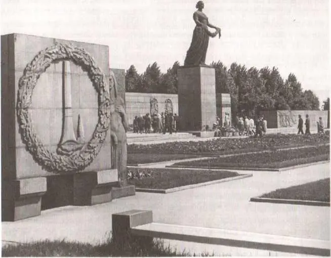Пискаревское мемориальное кладбище Краткая библиография Аввакумов С И - фото 88