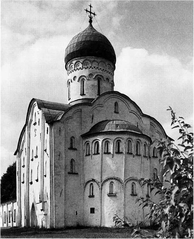 Церковь Федора Стратилата на ручью Великий Новгород XIV в После ордынского - фото 96