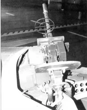 На SBD2 у стрелкарадиста установлен один 762мм пулемет Браунинг М2 Сектор - фото 106