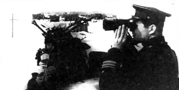 Командир бронепоезда Балтиец ВД Стукалов 1942 г Машинное отделение - фото 157