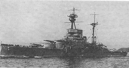 Revenge покидает Девенпорт в 1918 г Я спустился с мостика чтобы пройти к - фото 21