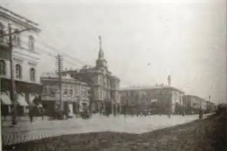 Киевская городская Дума теперь на ее месте Майдан Независимости Дед - фото 87