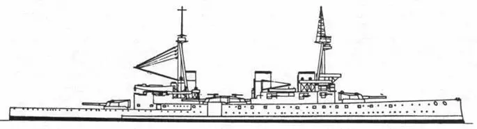 Линейный крейсер Инвинсибл Наружный вид в 1913 в верху и в 1914 гг 4 - фото 17