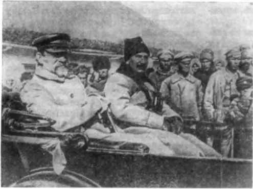 М И Калинин и С М Буденный на врангелевском фронте Однако войска Южного - фото 158