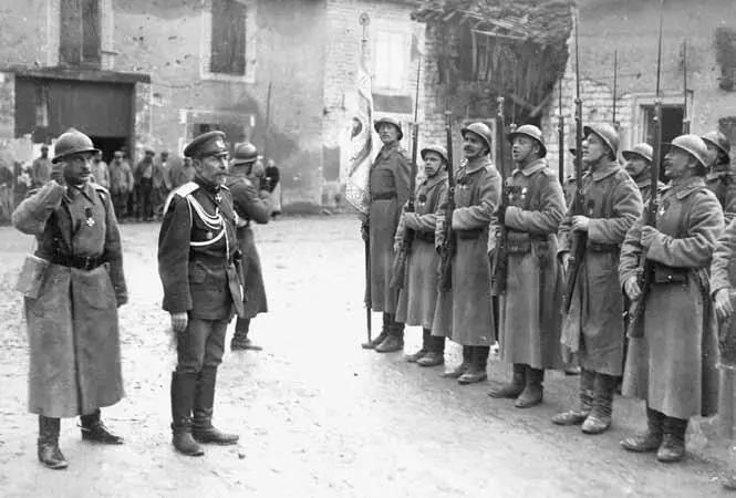 4 Генерал ФФ Палицын в лагере 1й особой бригады Русского экспедиционного - фото 5