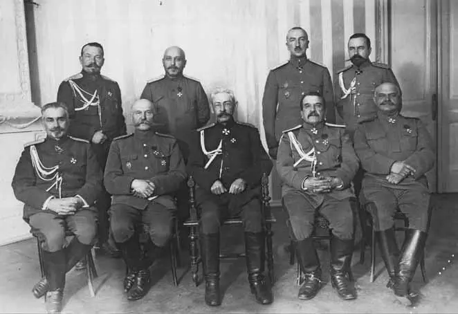 8 Командование Северного фронта см список иллюстраций 1916 9 Контратака - фото 11