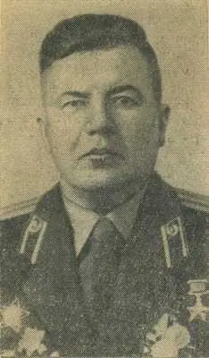 Родился в 1918 году в деревне Урвановка Новомосковского района Тульской области - фото 76