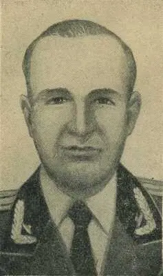 Родился в 1923 году в деревне Красная Слобода Воловского района Тульской - фото 133