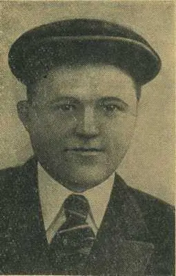 Родился в 1908 году в деревне Березове Дубенского района Тульской области - фото 162