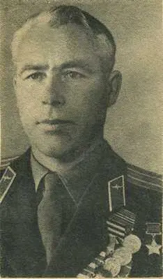 Родился в 1922 году в селе Дощатое Выксинского района Горьковской области - фото 194