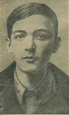 Родился в 1925 году в деревне Песковатское Черепетского ныне Суворовского - фото 196
