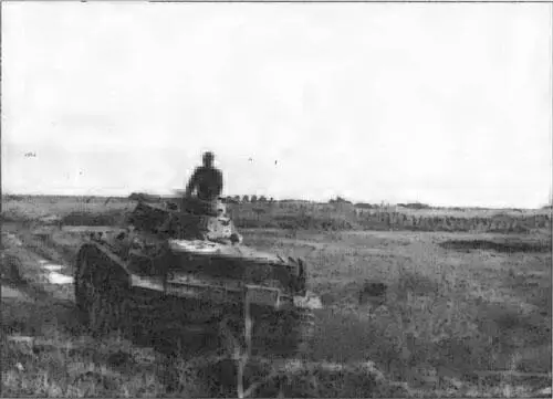Марш немецких танков Pz III по югославской территории Март 1941 г - фото 71
