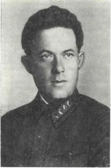 И Э Якир 1934 г Своей первой статьей Конституция СССР закрепляла новую - фото 131