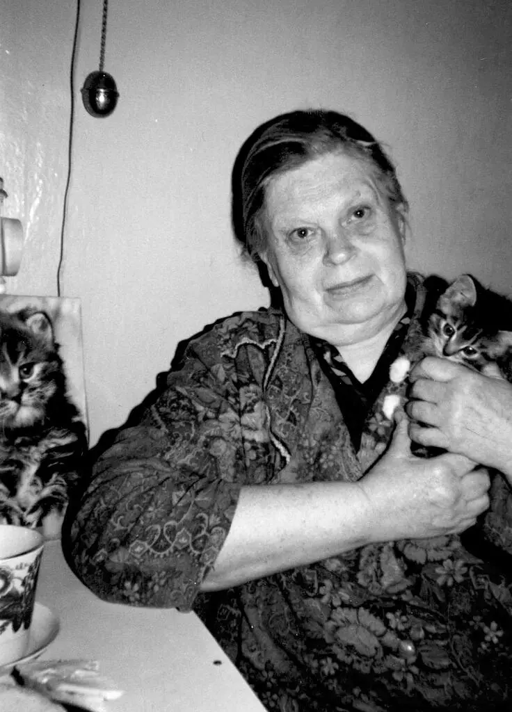Галина Николаевна Есиновская Фото из личного архива автора Одним из - фото 16